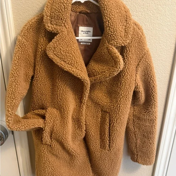 XS Abercrombie & Fitch Camel Teddy Coat - Picture 3 of 6